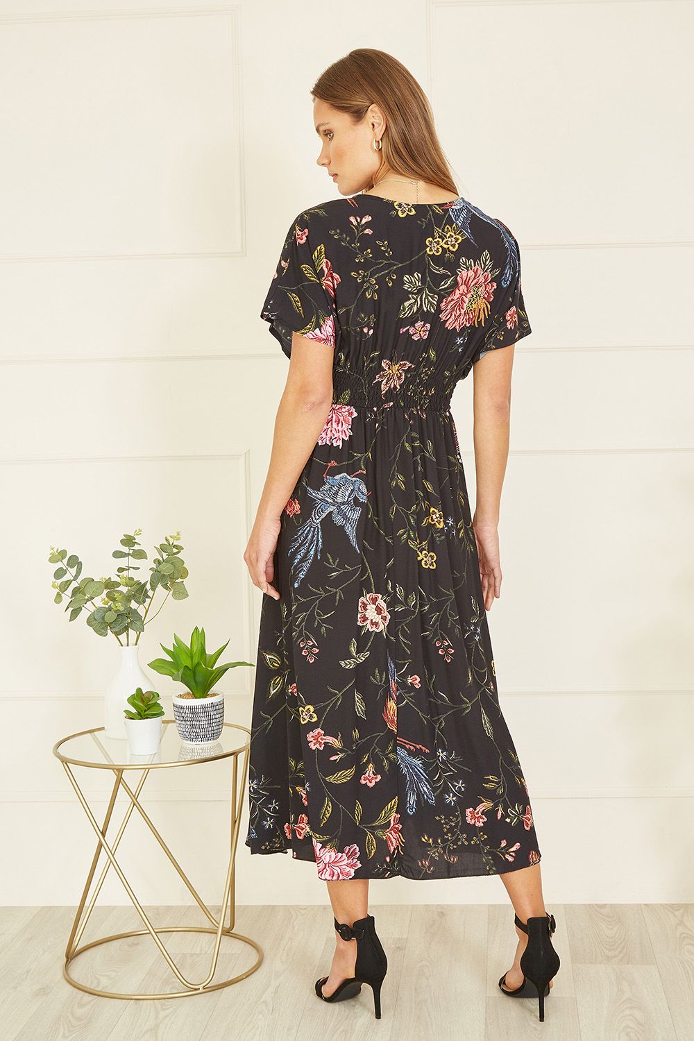 Yumi Women's Black Viscose Bird & Floral Print Kimono Midi Dre