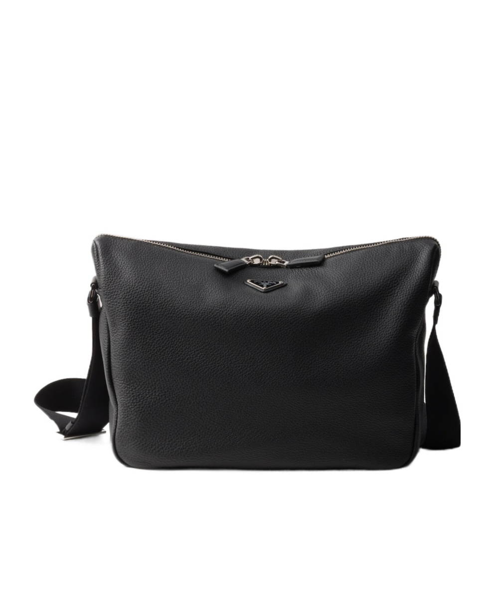 Leather shoulder bag