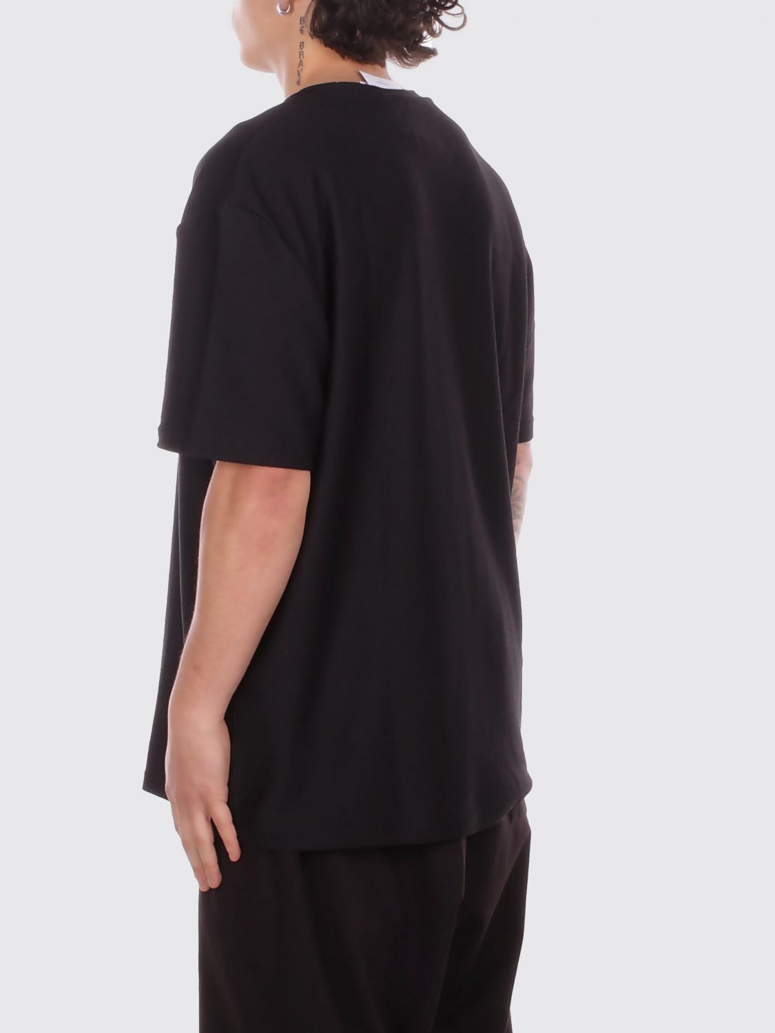 T-Shirt Men color Black