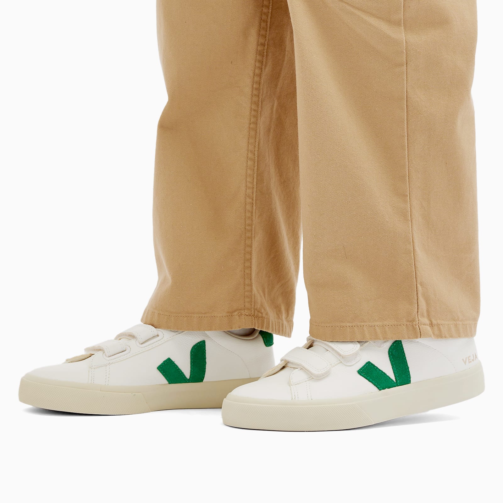 Women's Recifice Velcro Sneaker in Extra-White Emeraude