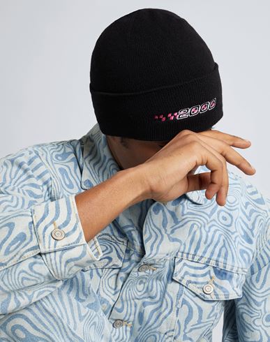 2000 Embroidered Recycled Wool Beanie Hat Black Size ONESIZE Recycled wool