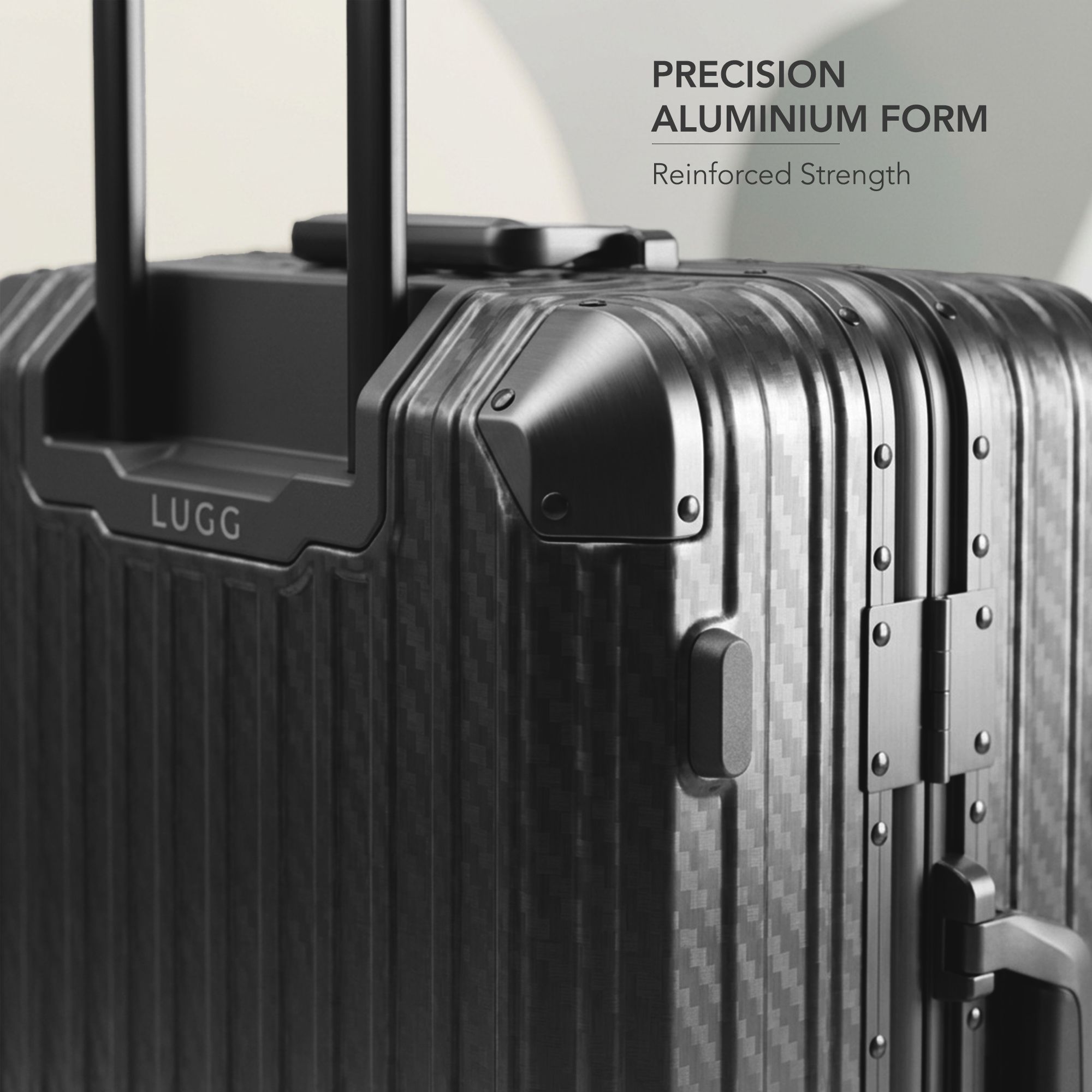 Lugg Solo Explorer 28” Suitcase, 106L 75X52X31Cm – 5 Year Warranty In Black