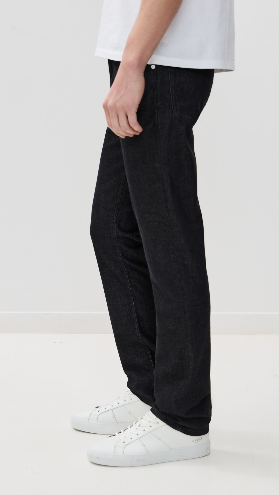 FRAME Modern Straight Jeans Rinse