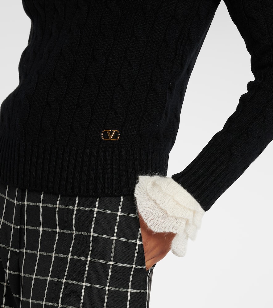 Cashmere sweater