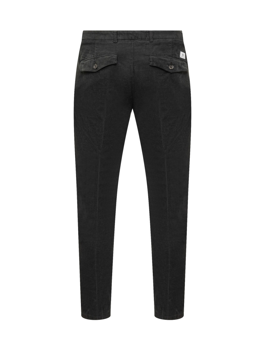 Black Pleated Chino Pants