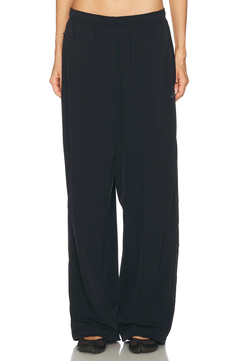 NikeSKIMS Nylon Pant in Black