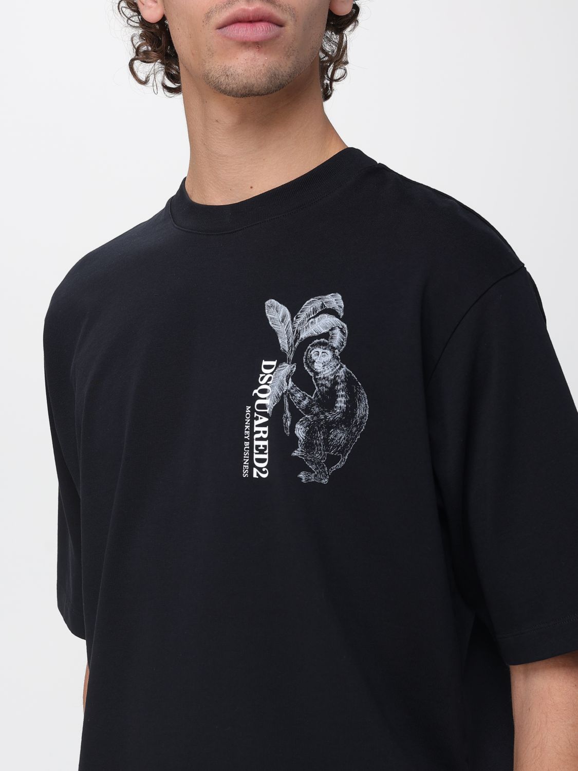 T-Shirt Men color White