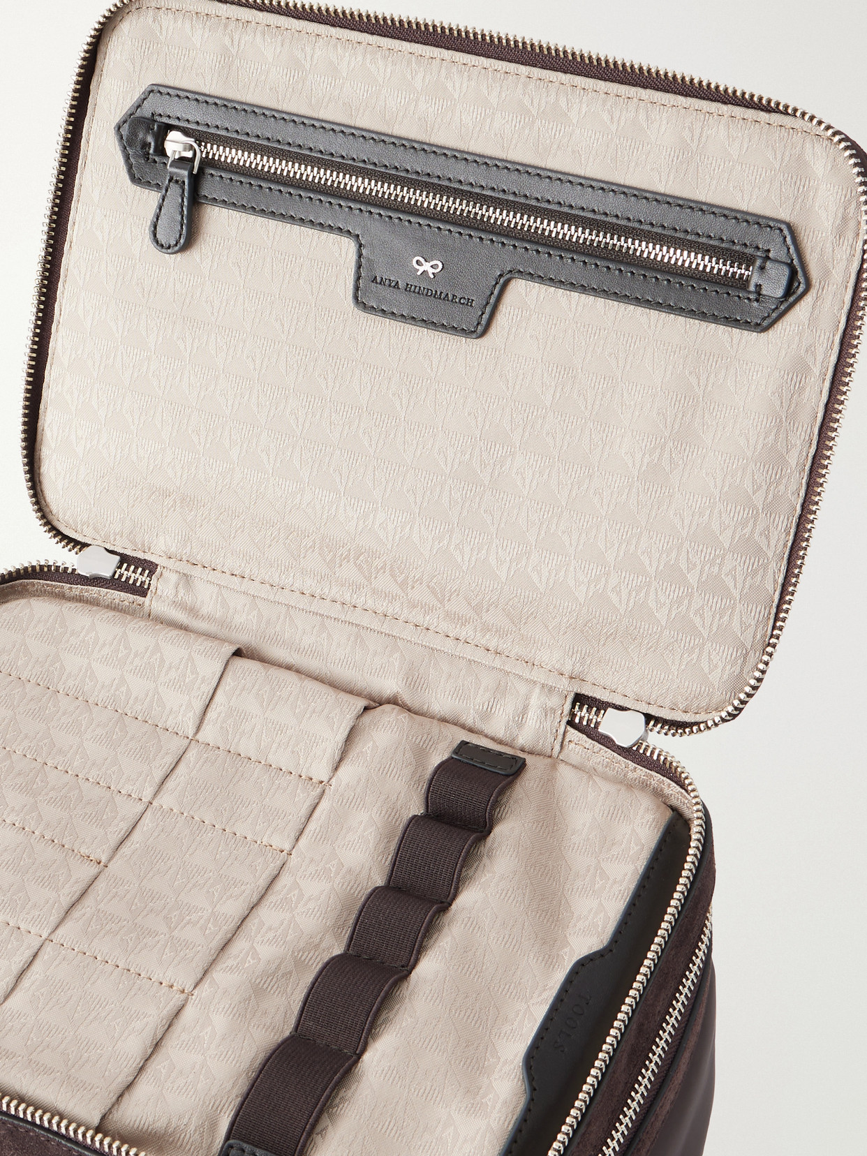 Suede-trimmed Shell Vanity Case - Brown