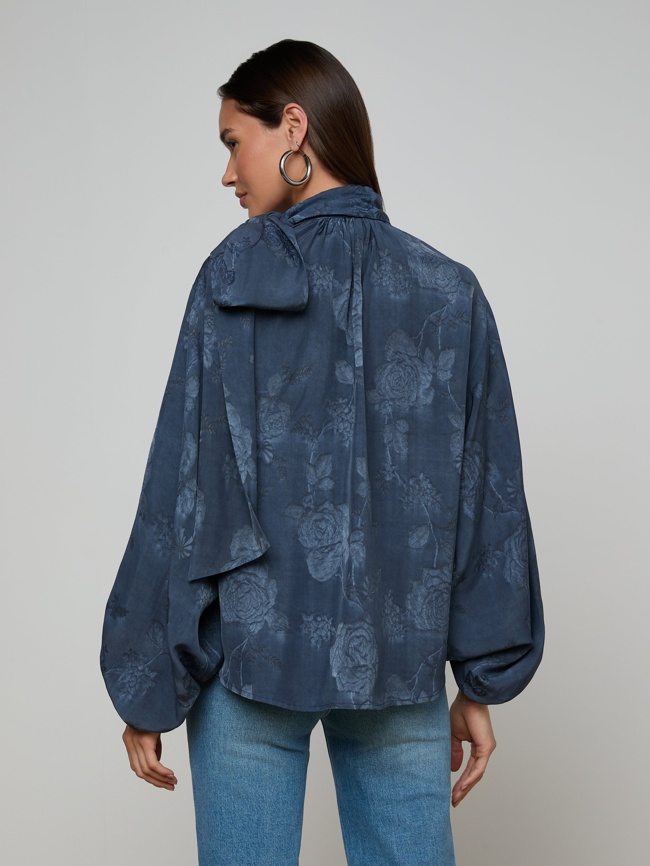 Rhett Oversized Blouse Top In Vintage Indigo Floral
