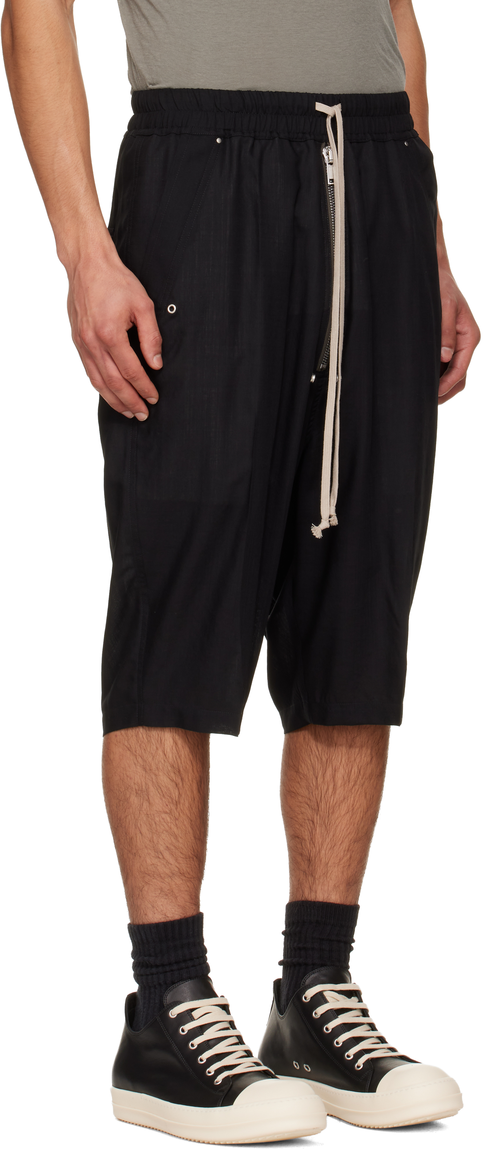 Black Temple Bela Pods Shorts