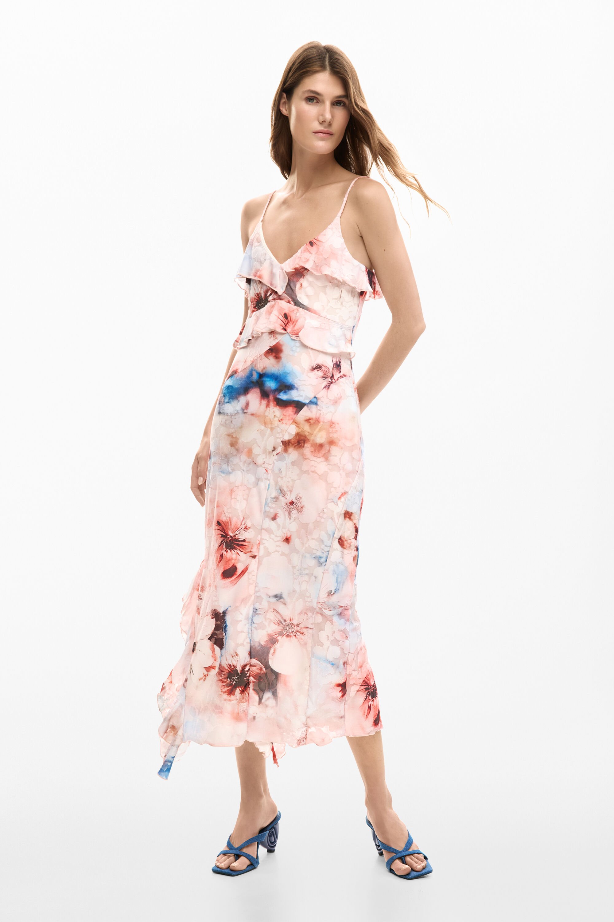 Floral dress with ruffle