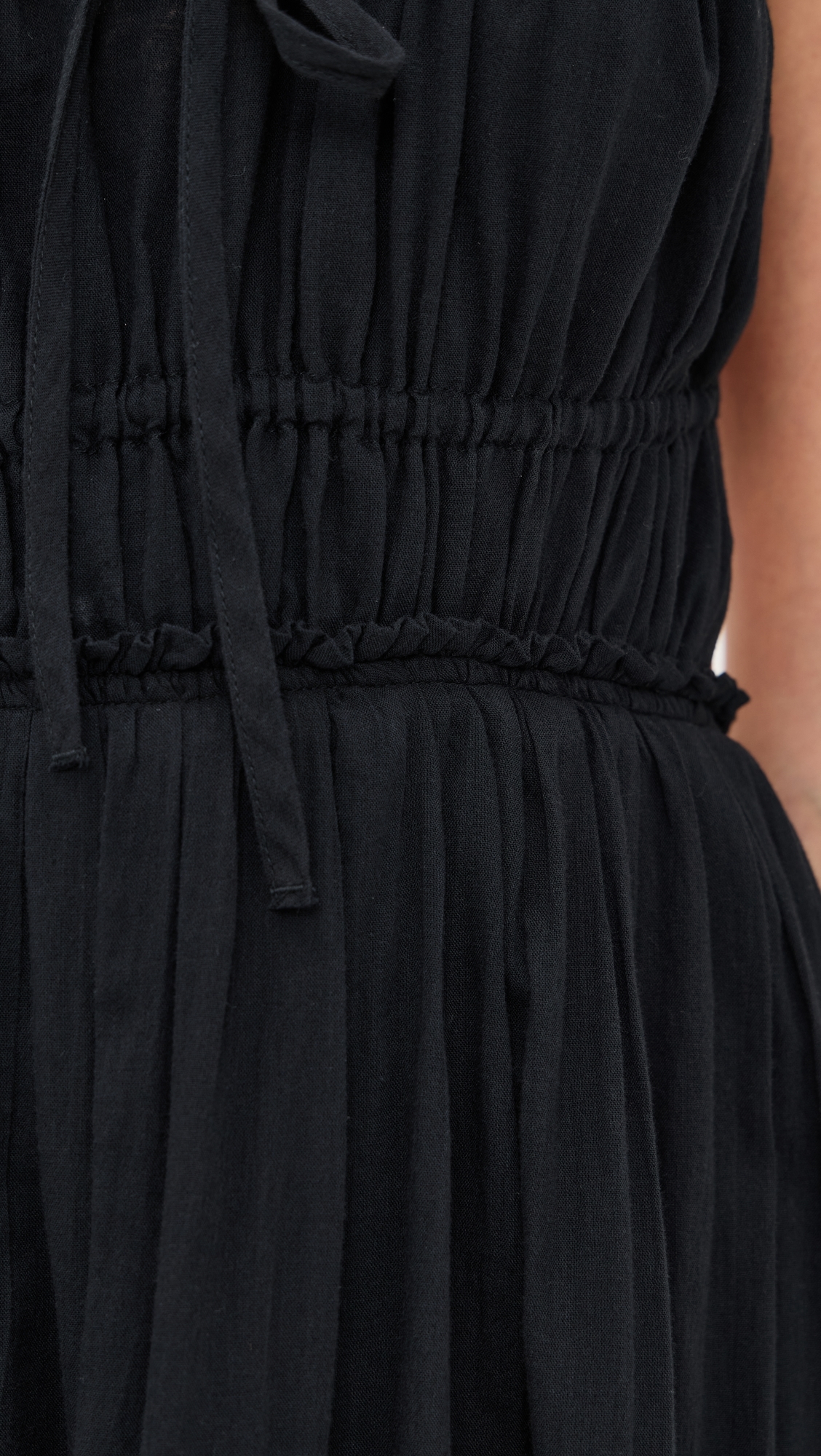 Taking Sides Maxi Dress Black