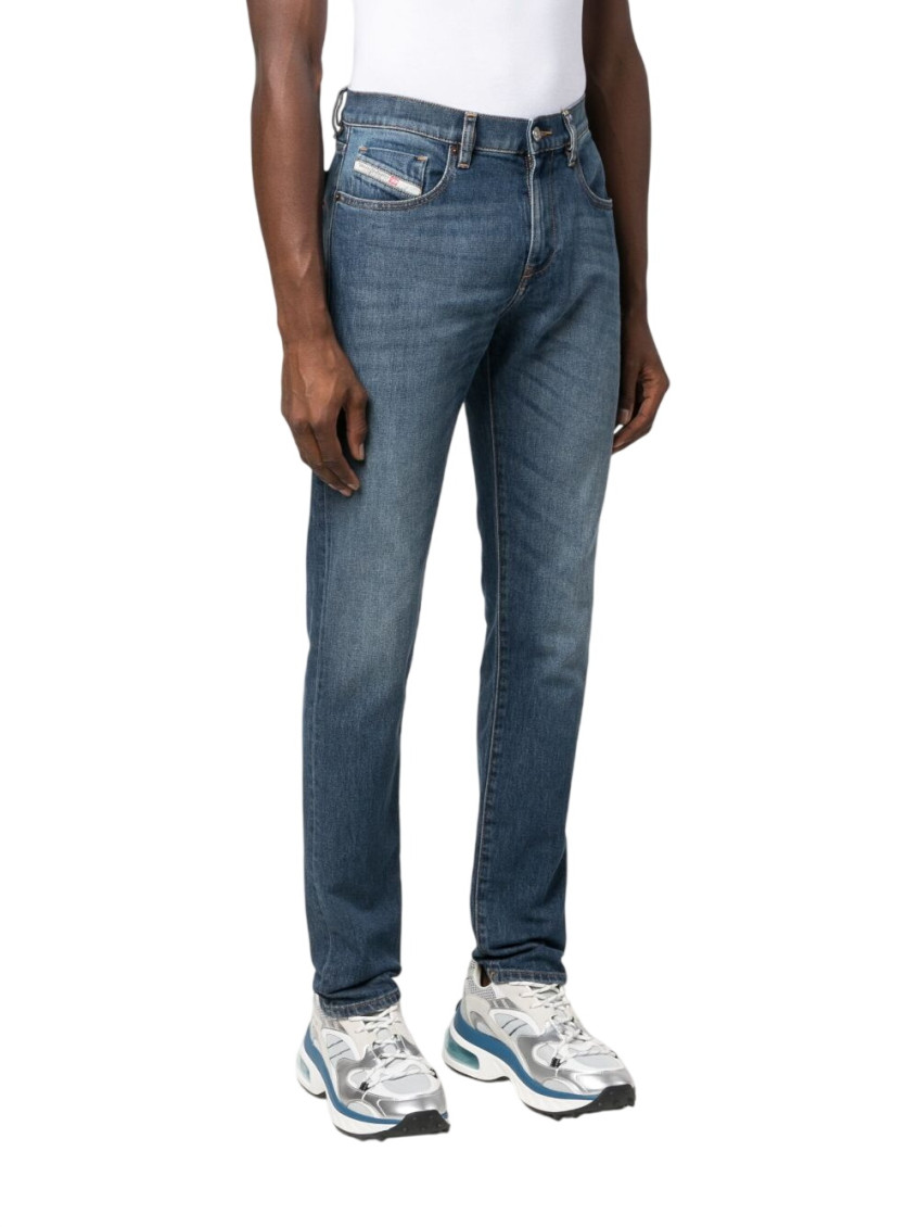 2019 D-strukt Jeans