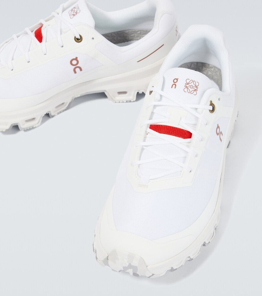 X On Cloudventure running shoes