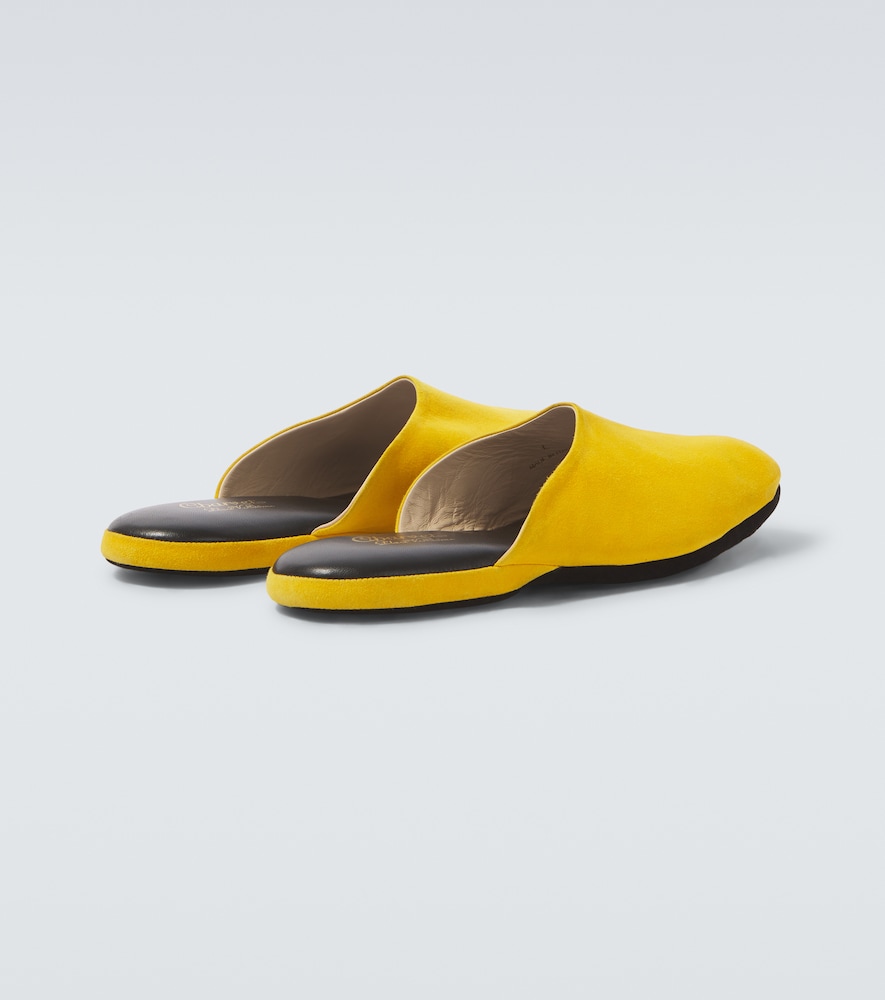 Suede slippers