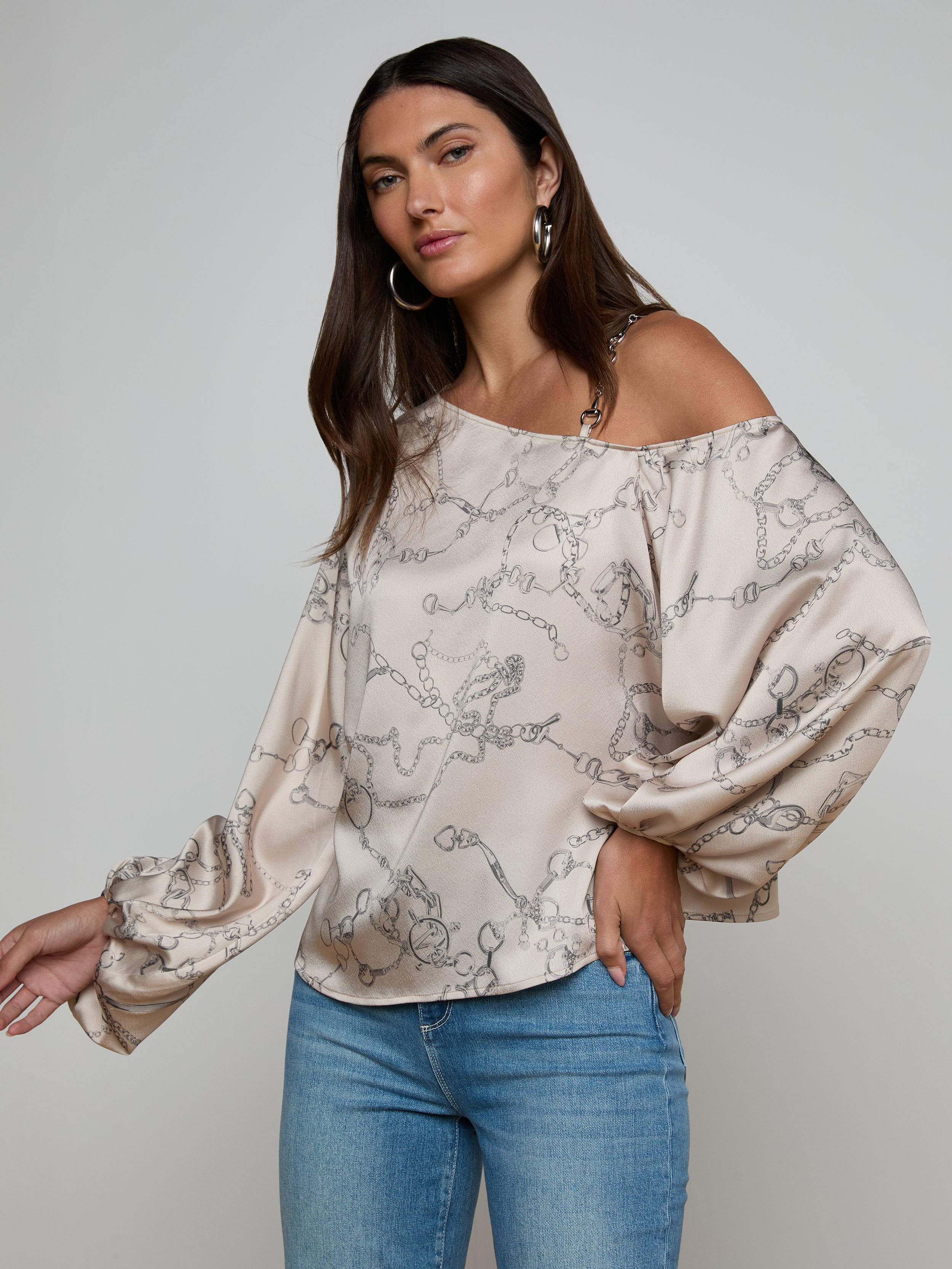 Asami Chain One-Shoulder Blouse Top In Soft Macadamia Multi Small Horsebit Chain