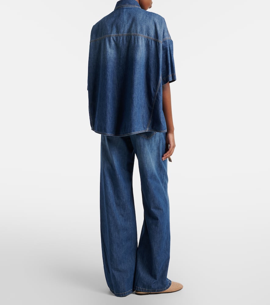 Wide-leg jeans