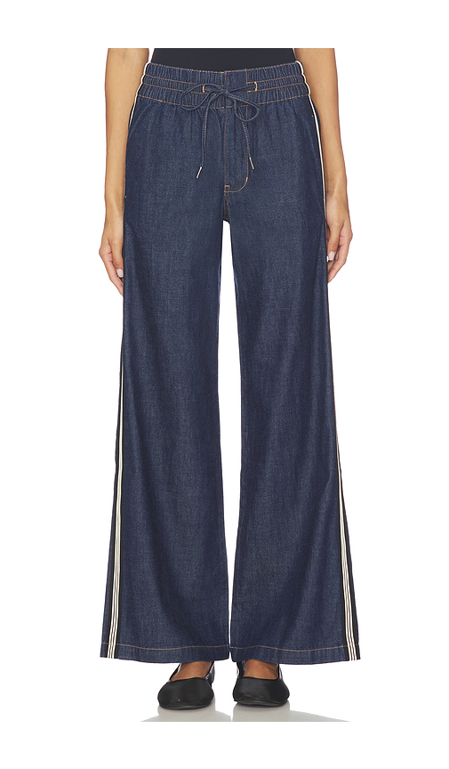 Veronica Beard Taylor High Rise Wide Leg in Indigo Rinse. 10 also , 2, 4
