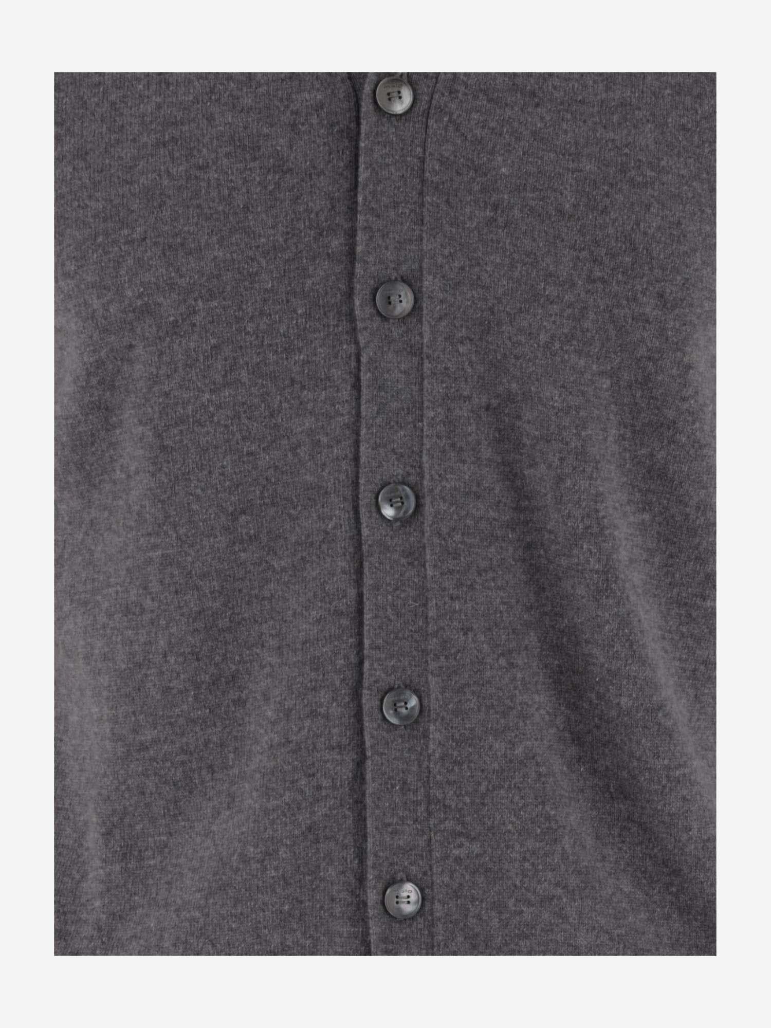 Cashmere V-Neck Gilet — Gray