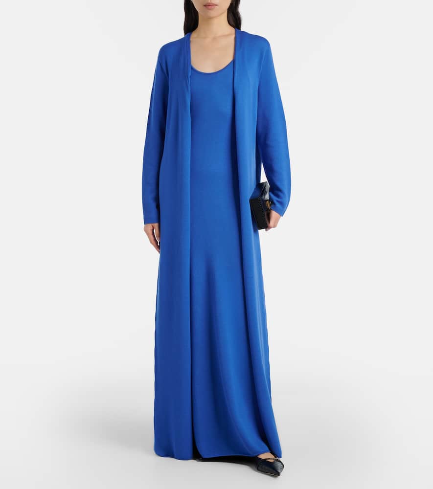 Knitted wool maxi dress