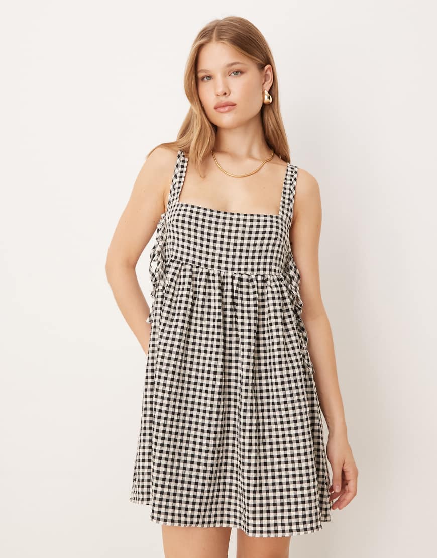 Tie sides baby doll mini dress in black gingham-Multi
