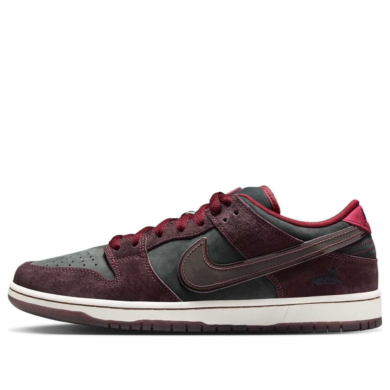 X Riot Skateshop SB Dunk Low 'Mahogany Dark Beetroot'