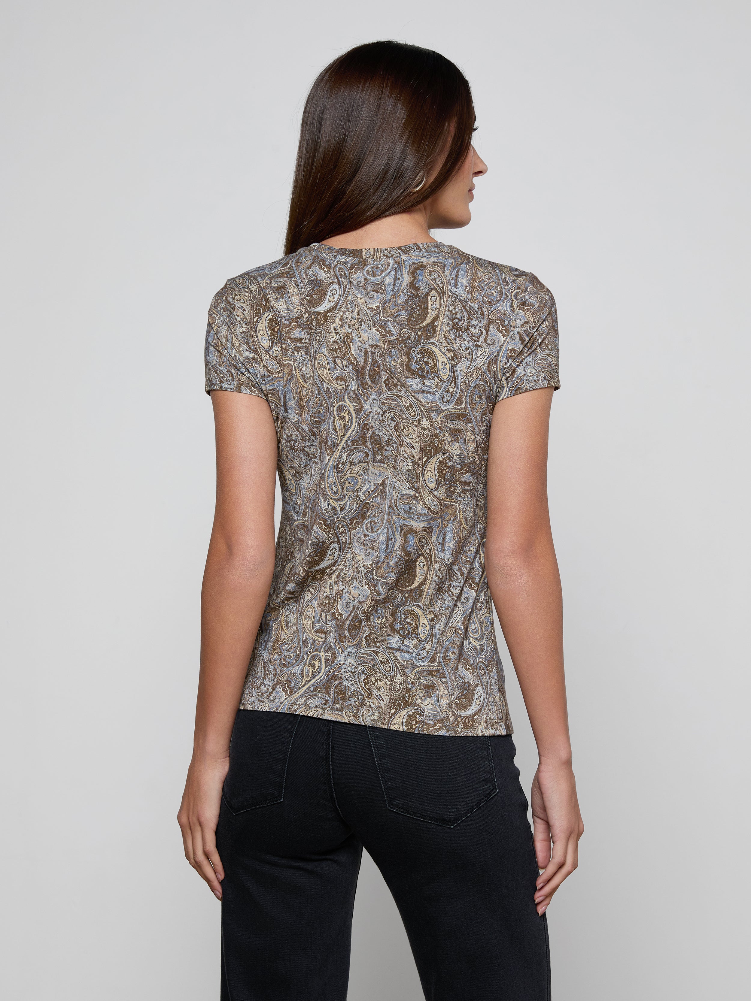Ressi Fitted T-Shirt In Neutral/blue Ditsy Paisley