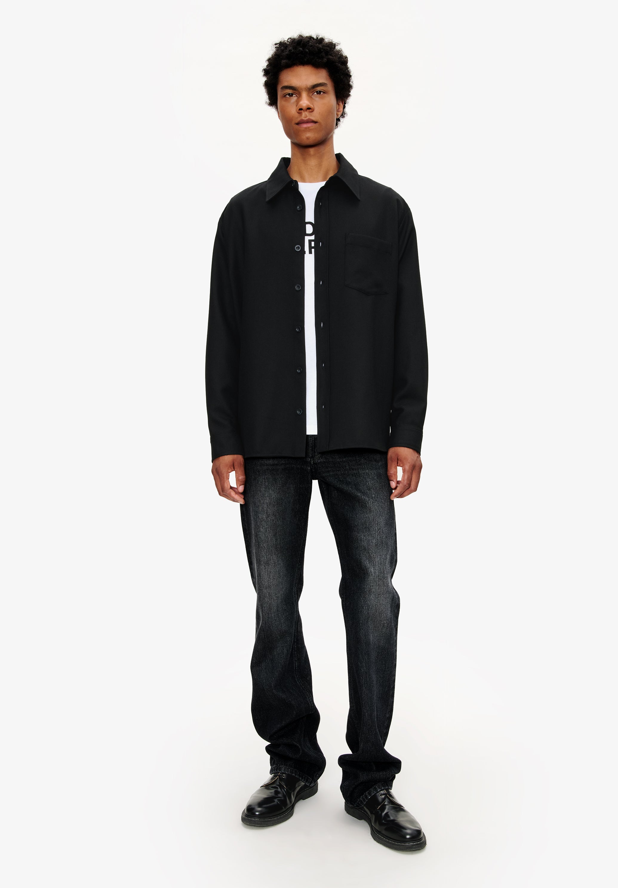 A. P.C. Men's Rescue Jeans Size: 27 in Black