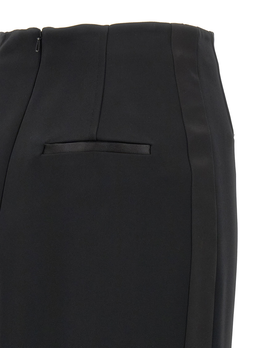 Pece Skirts Black