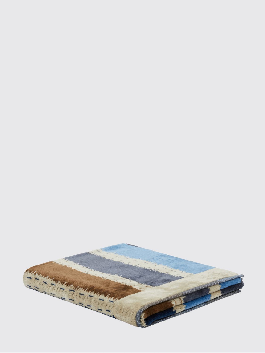 Bath And Beach Towels Lifestyle color Blue