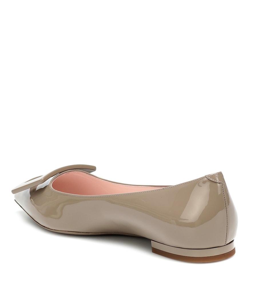 Roger Vivier Gommettine Ball leather ballet flats