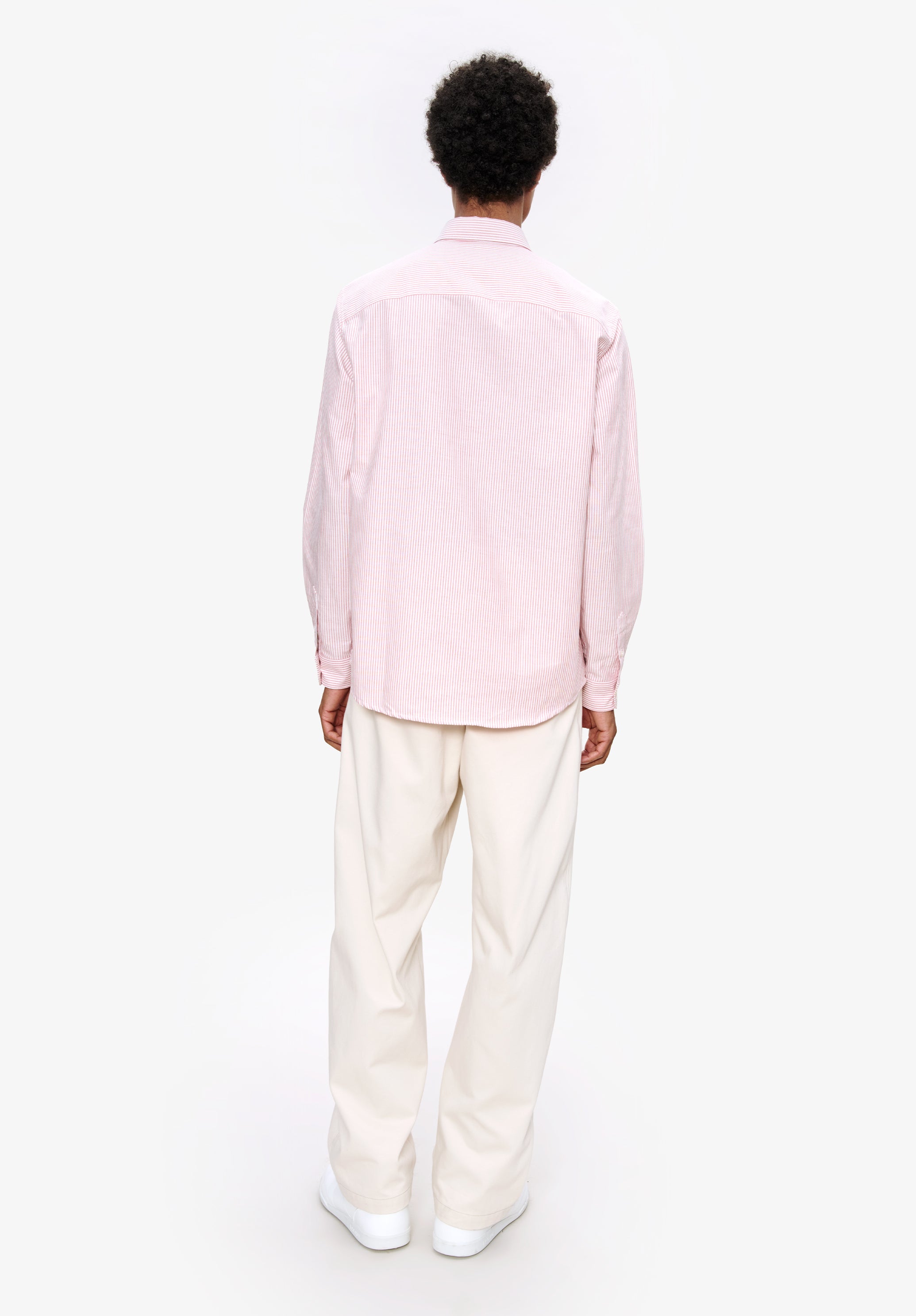 A. P.C. Men's Dan chinos Size: 44 in Chalk