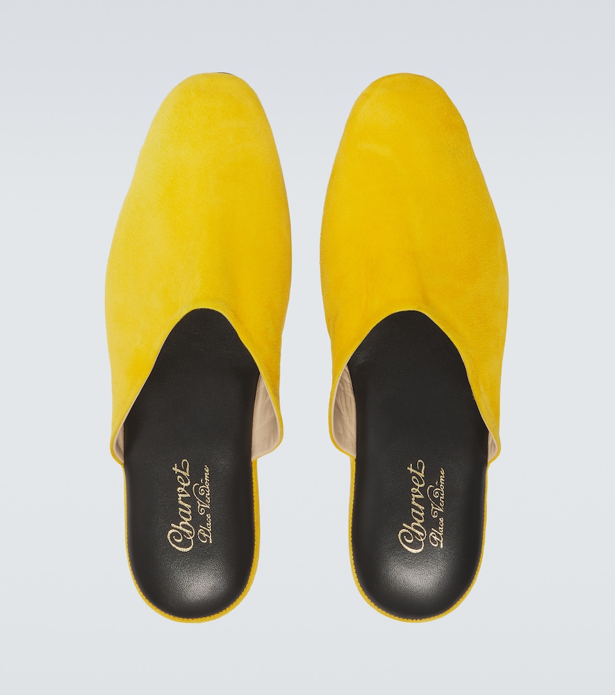 Suede slippers