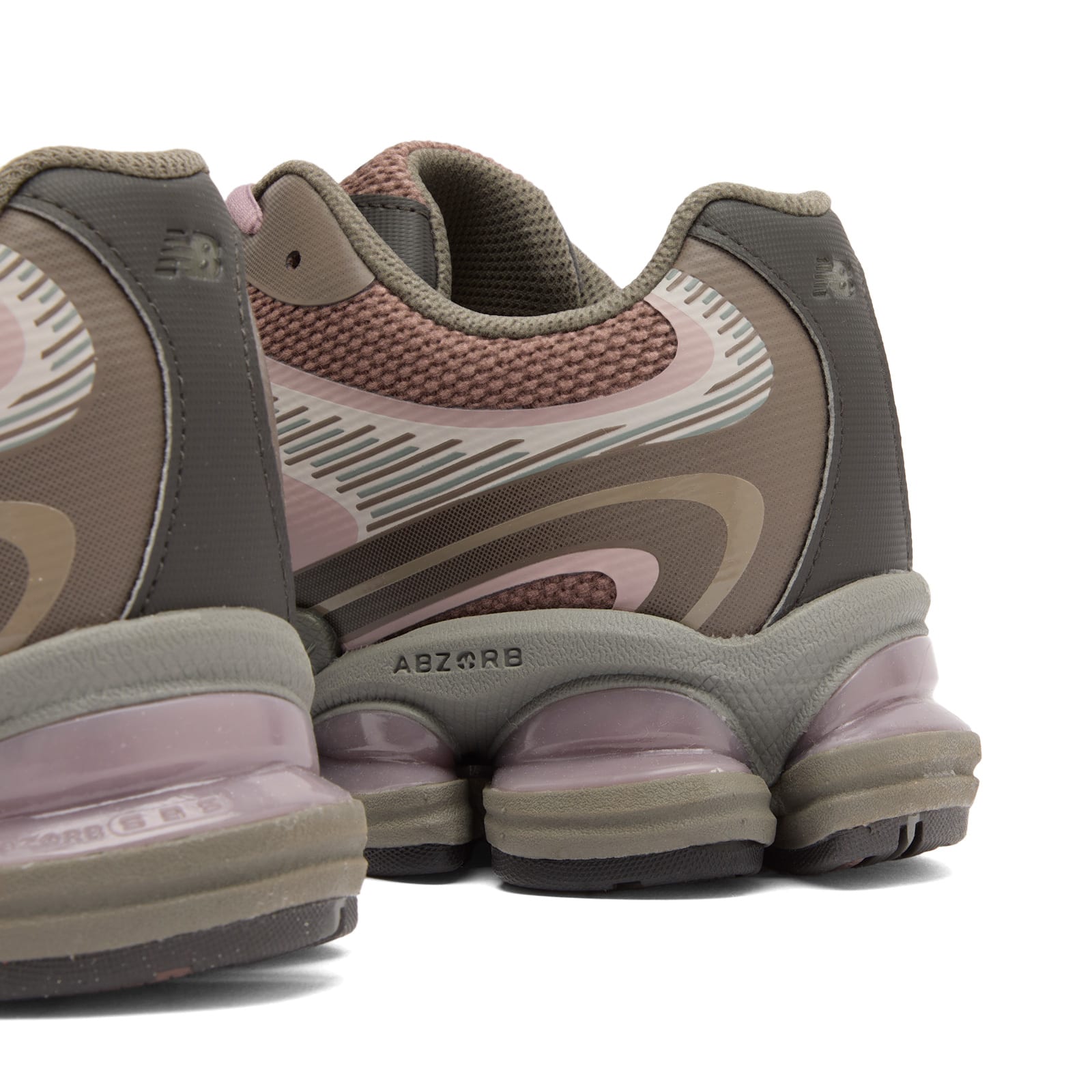 Men's Abzorb 2000 Sneaker in Ice Wine/Earth Shadow