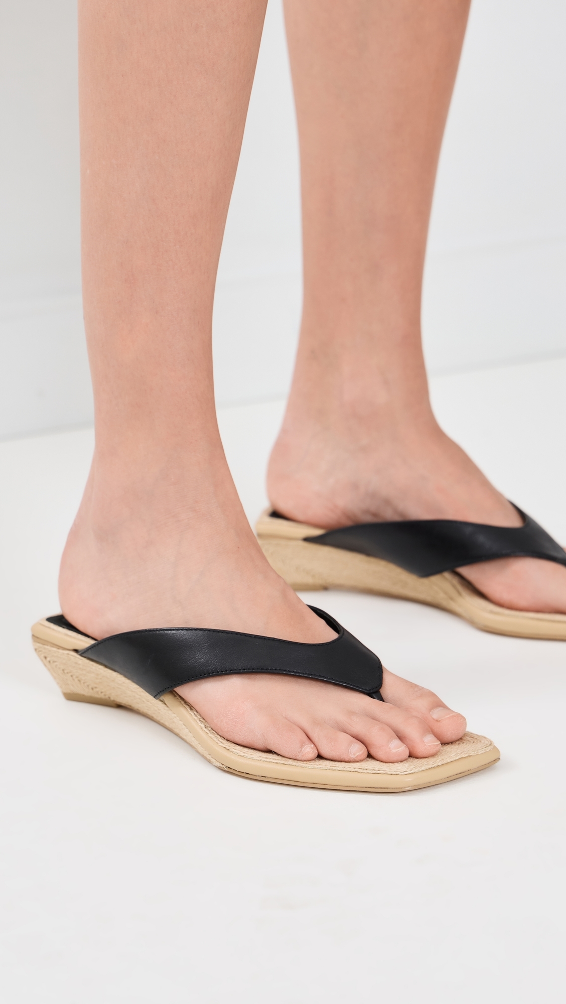 Jo Thong Wedges Blnjt