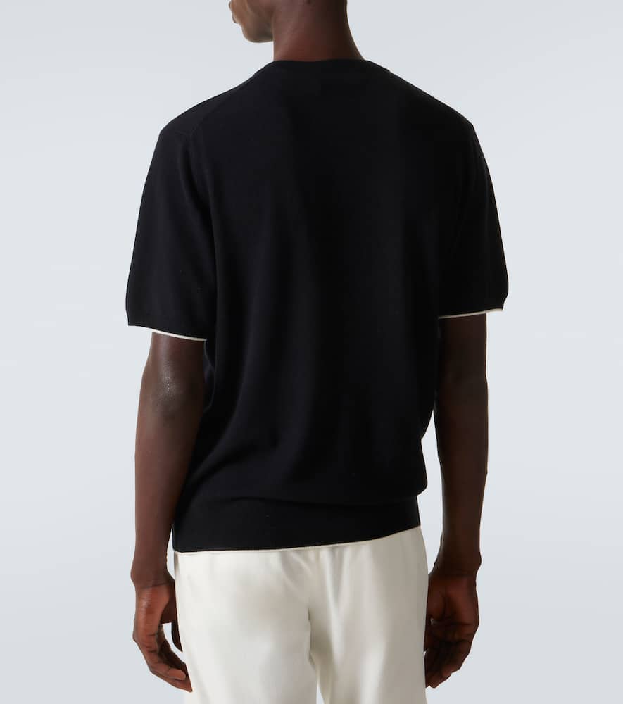 Cashmere sweater