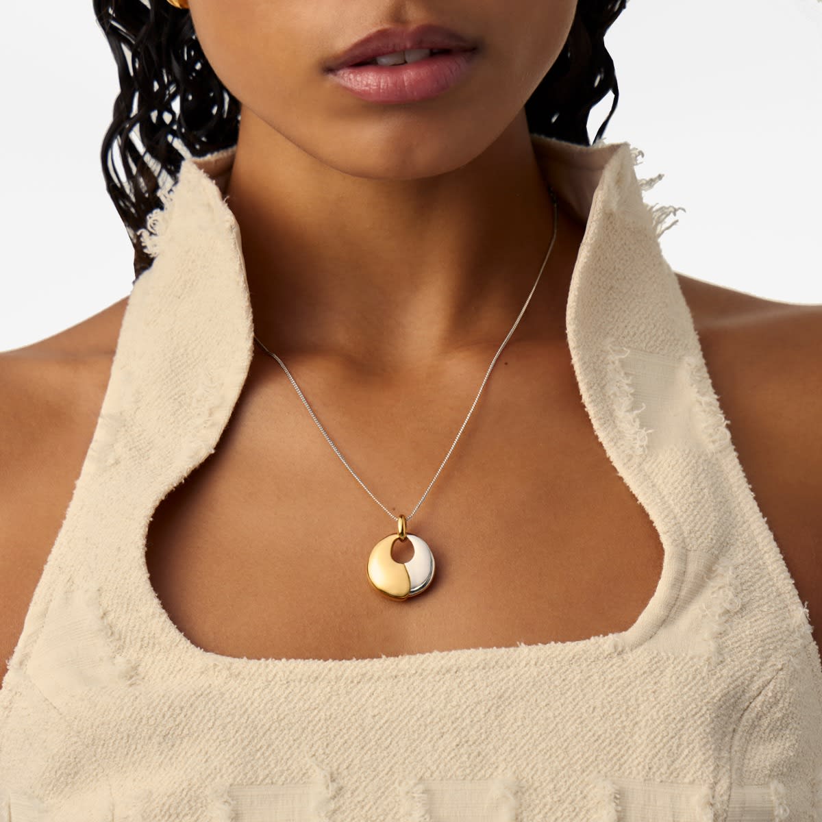 Missoma Women's Sculptural Pebble Pendant Necklace in Mixed 