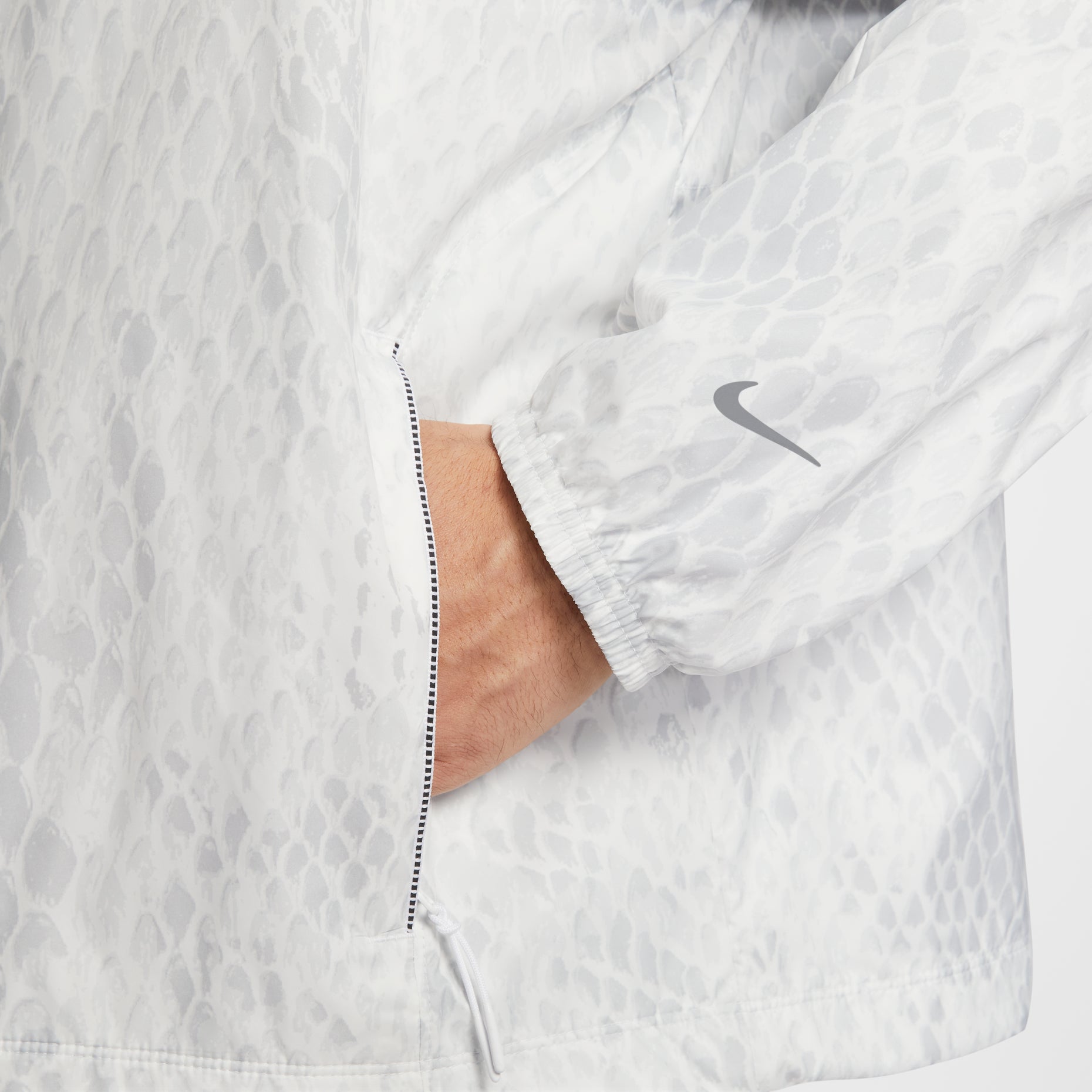 Kobe Woven Jacket 'White Reflective Silver'