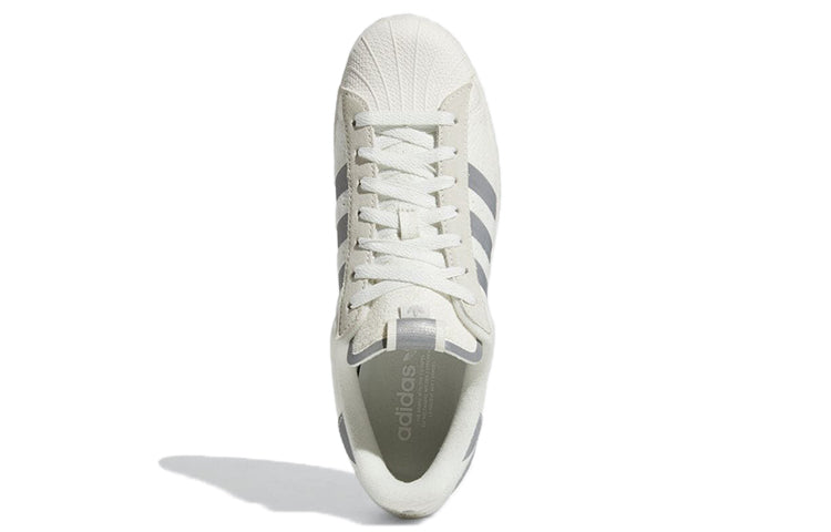 Superstar 'White Tint Silver Metallic'