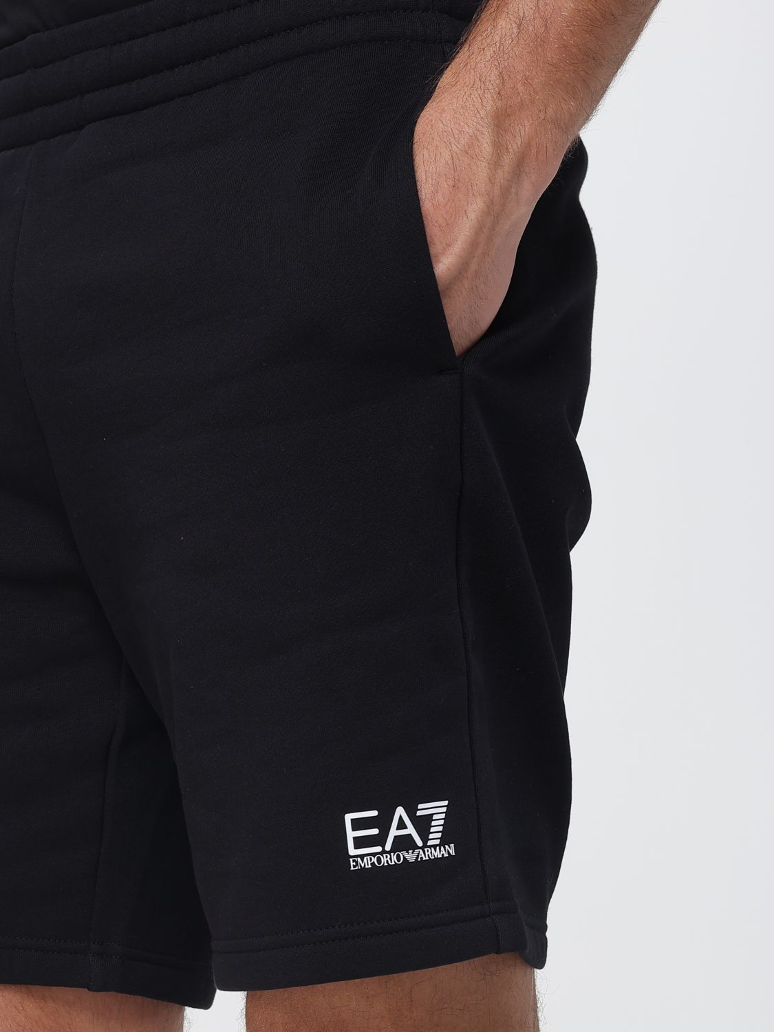Shorts Men color Black
