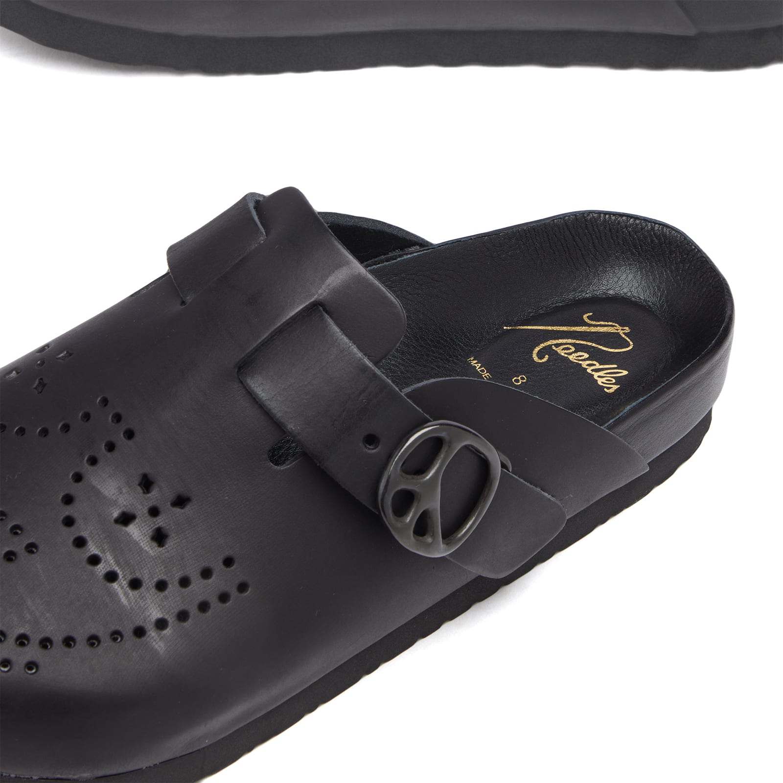 Women's Cowhide Clog Sandal in Black