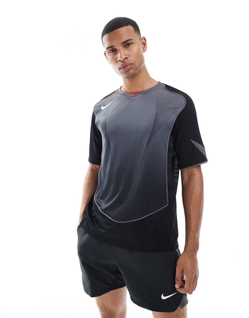 T90 Dri-FIT t-shirt in black