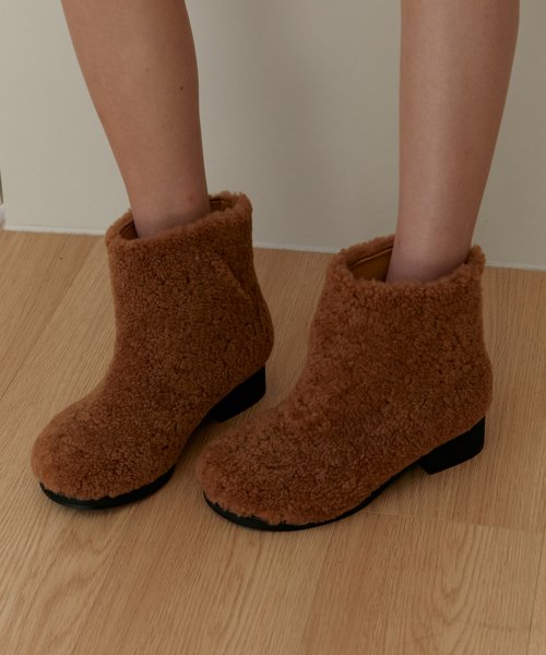 Bread shearing boots_2 color