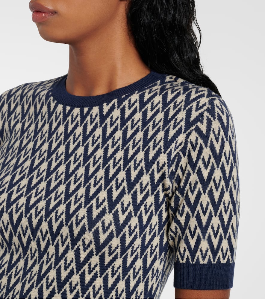 Toute La V virgin wool sweater