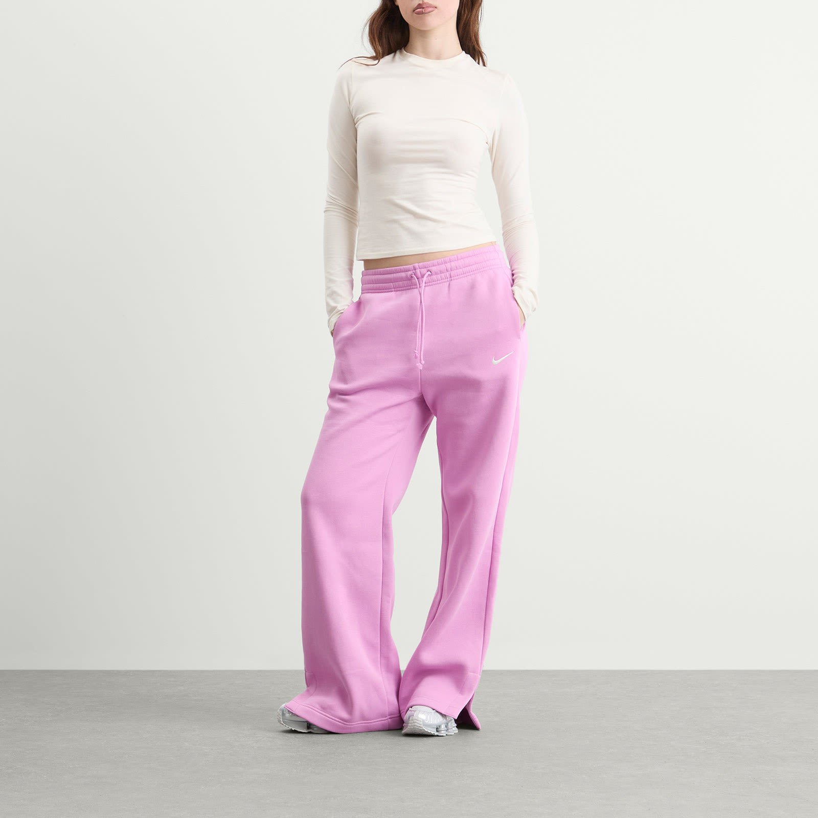 Women's NSW Phoenix Sweatpants in Lt Magenta/Sail