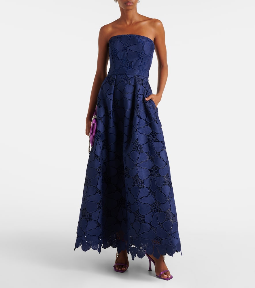Lace bustier gown