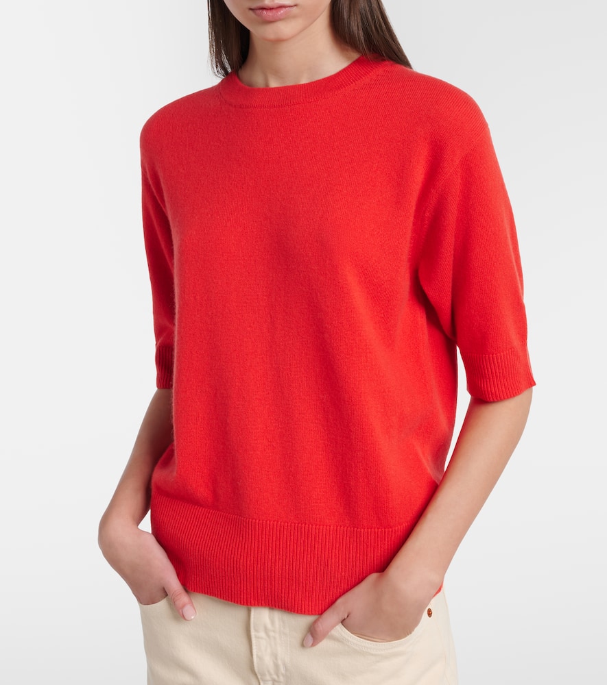 Cashmere sweater