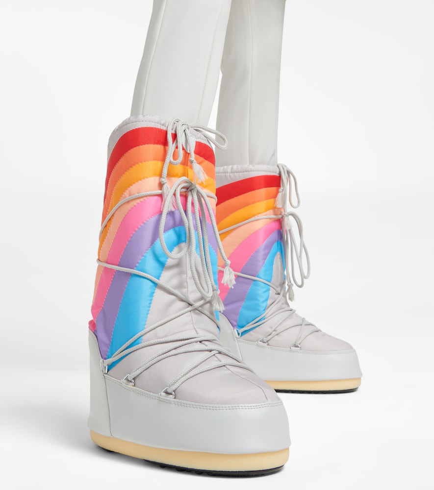 Icon Rainbow snow boots