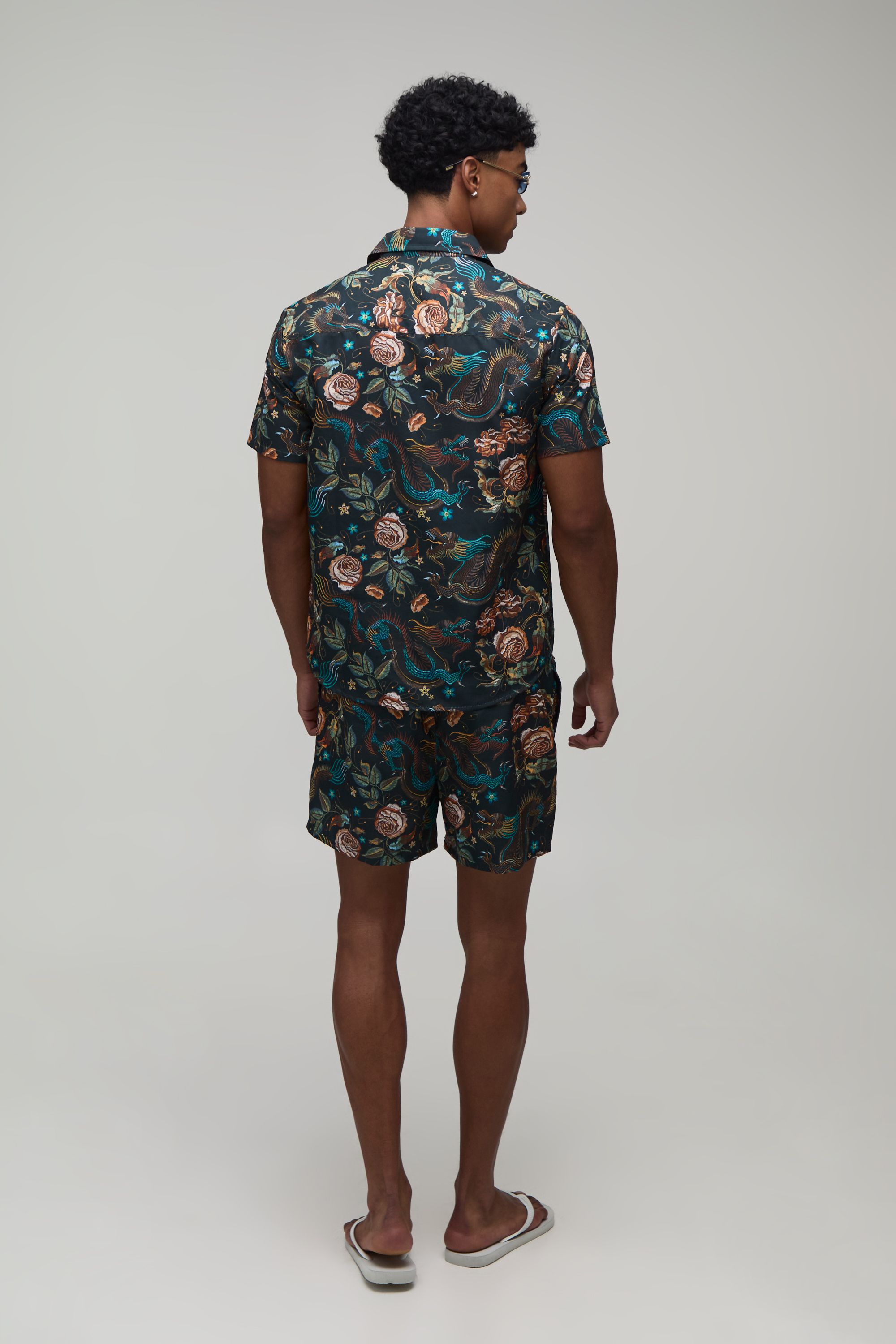 BoohooMAN Mens Dragon Print Regular Fit Shirt & Short Set - Black Viscose - X-Sma