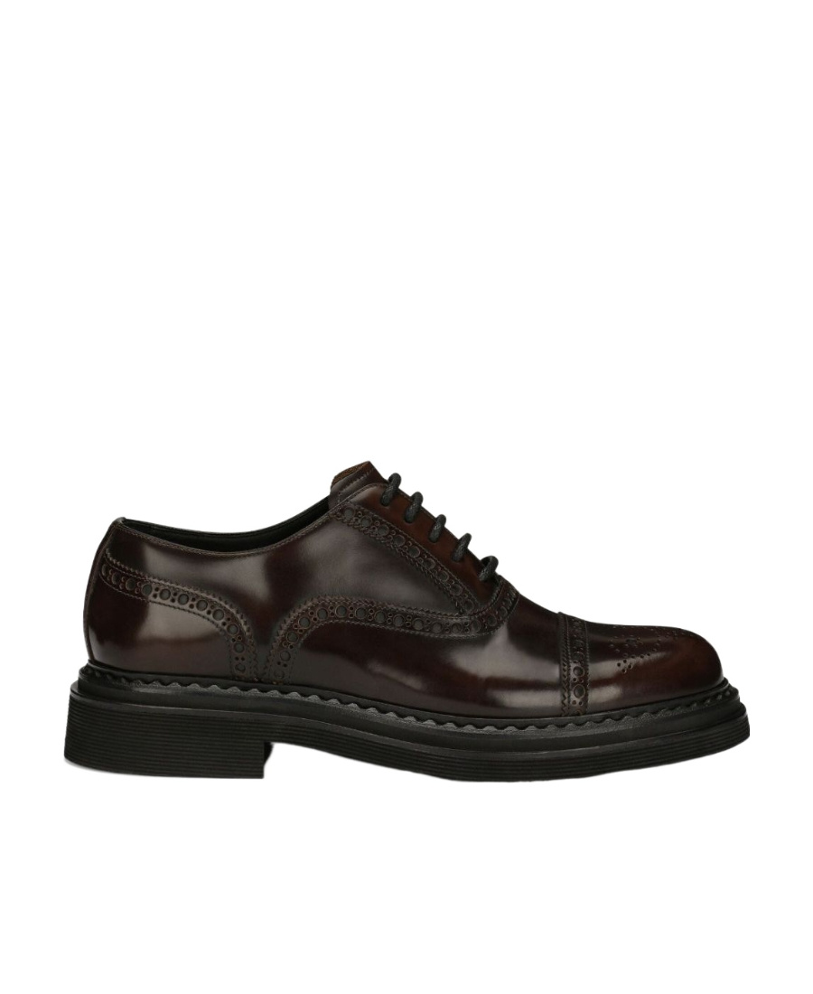 Lace-up leather brogues